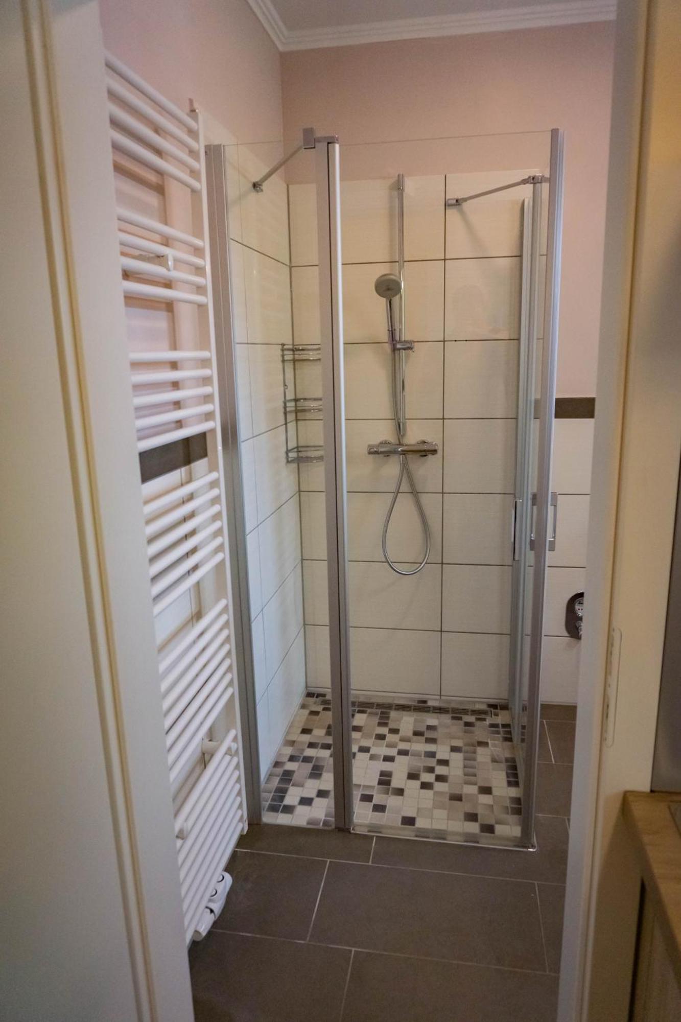 Haus Strandglueck - Urlaub Mit Blick Auf Den Duemmer See Apartment Lembruch Bagian luar foto