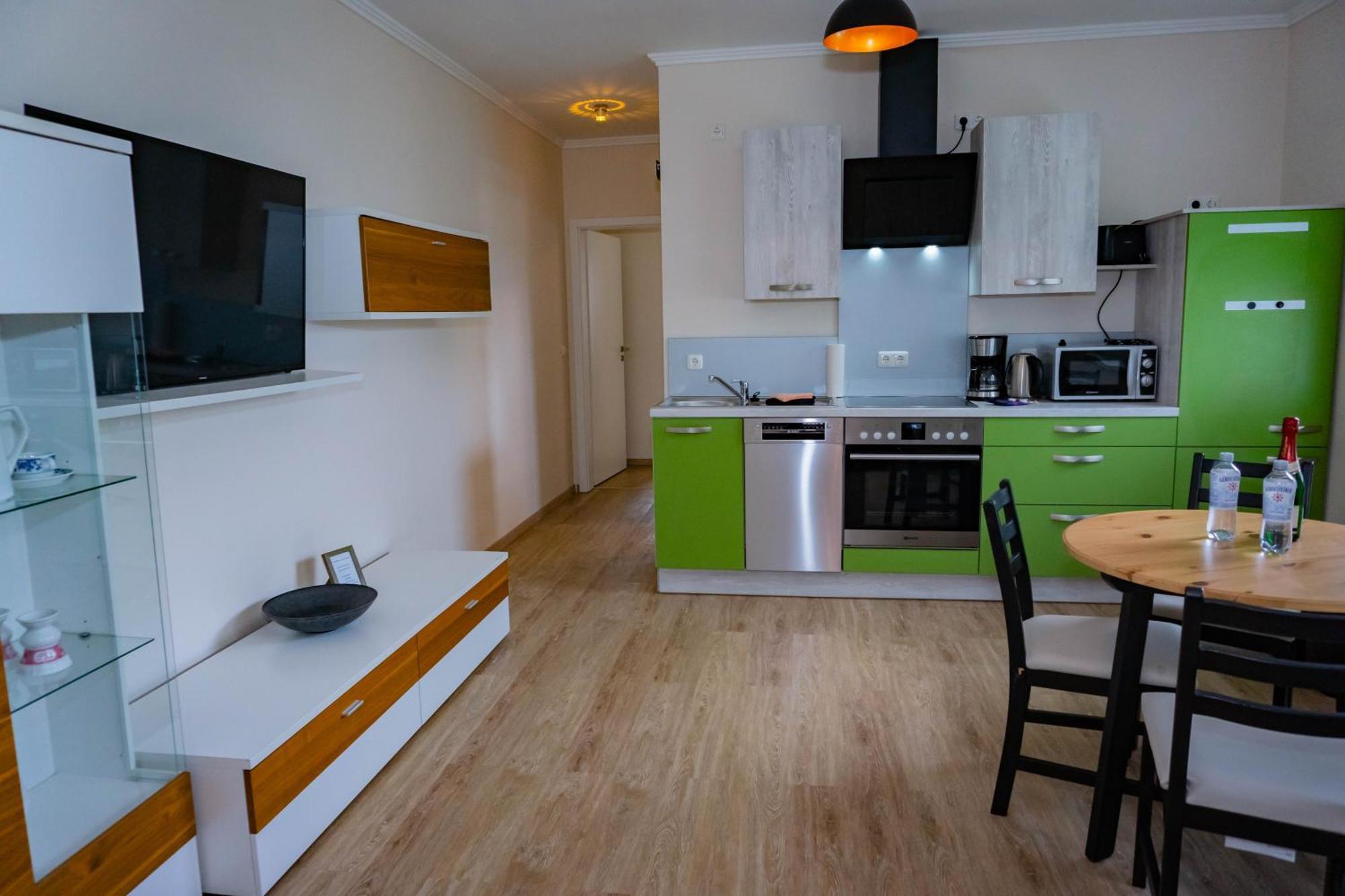 Haus Strandglueck - Urlaub Mit Blick Auf Den Duemmer See Apartment Lembruch Bagian luar foto